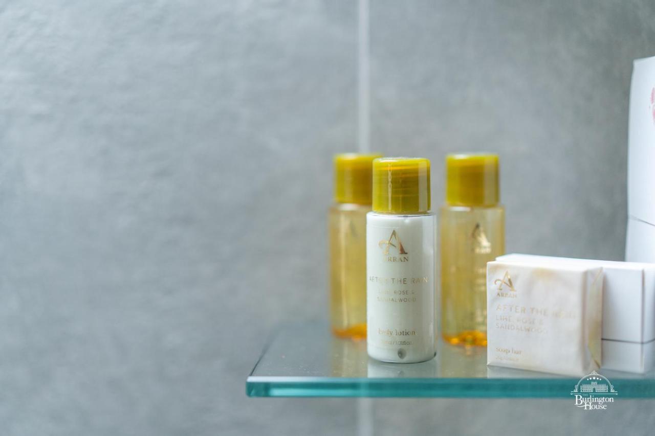 Burlington House Boutique Panzió Oxford Kültér fotó The Standard Amenities